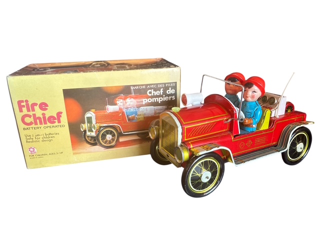 ME 699 Fire Chief  消防車 クラシックカー ブリキ玩具 　電動玩具　昭和レトロ ファヤーチーフ　当時物　美品　希少