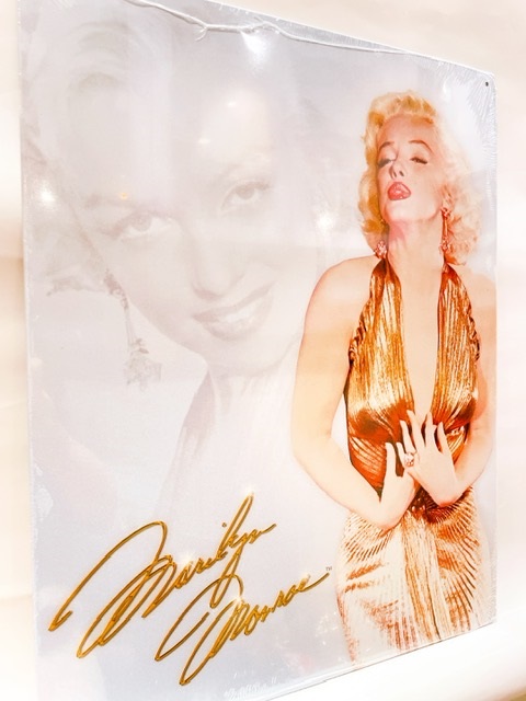 ➃ MARILYN MONROE ブリキ看板 - 通販 - hanackenovinky.cz