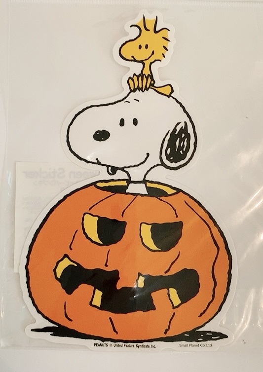 ハロウィンステッカー　PEANUTSスヌーピーハロウィンステッカー2枚セット　ハロウィンデコレーション　ハロウィン飾り